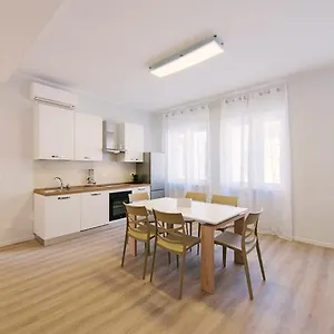 La Casetta Di Lina And Guest house Verona